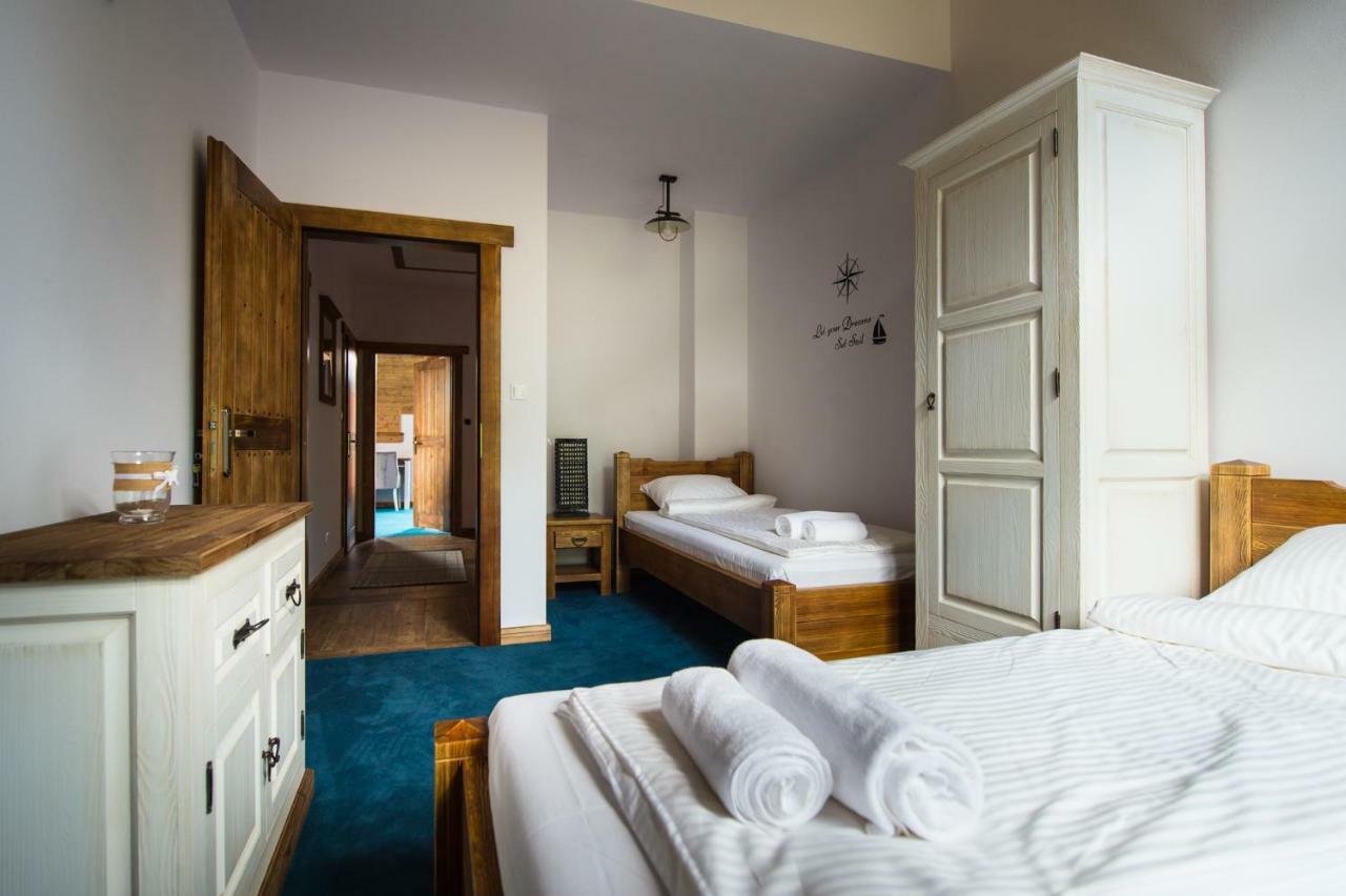 Dwor U Papuga Apartman Ruciane-Nida Kültér fotó